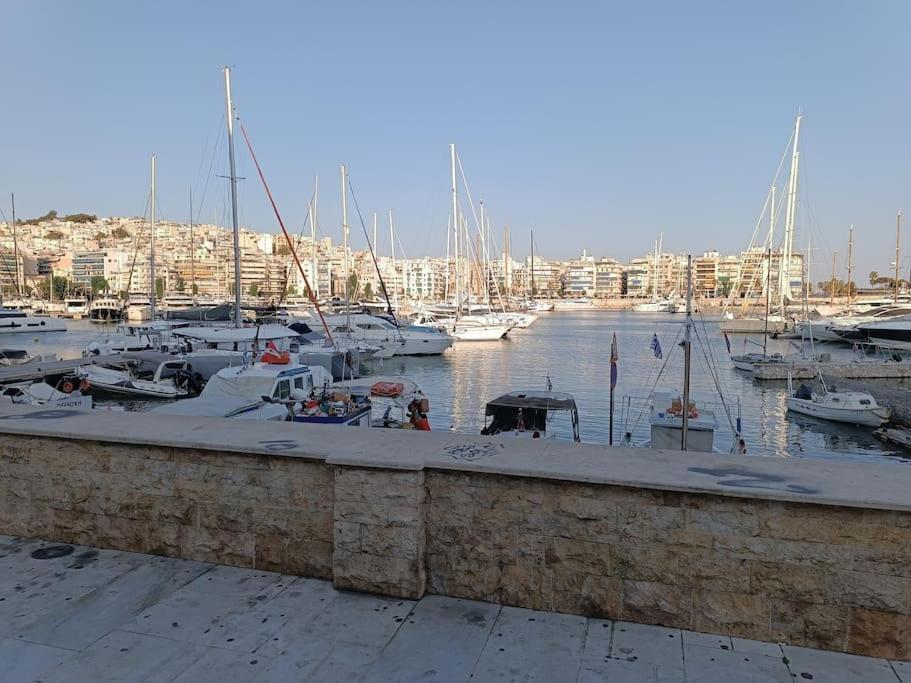 Appartement Marina Zea ピレウス エクステリア 写真