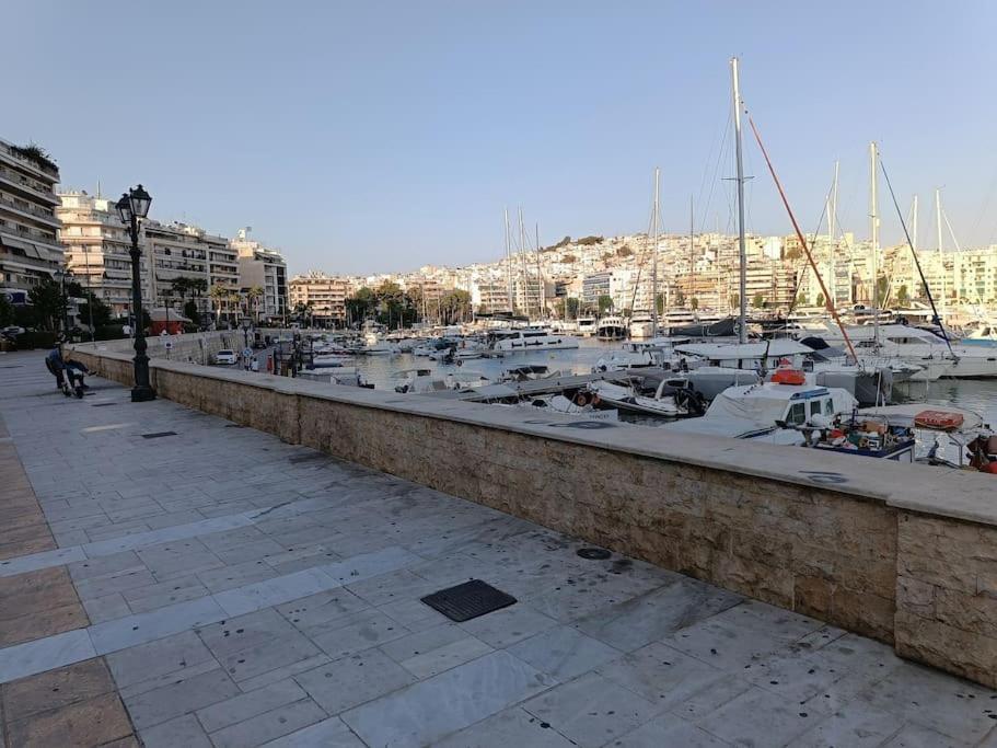 Appartement Marina Zea ピレウス エクステリア 写真