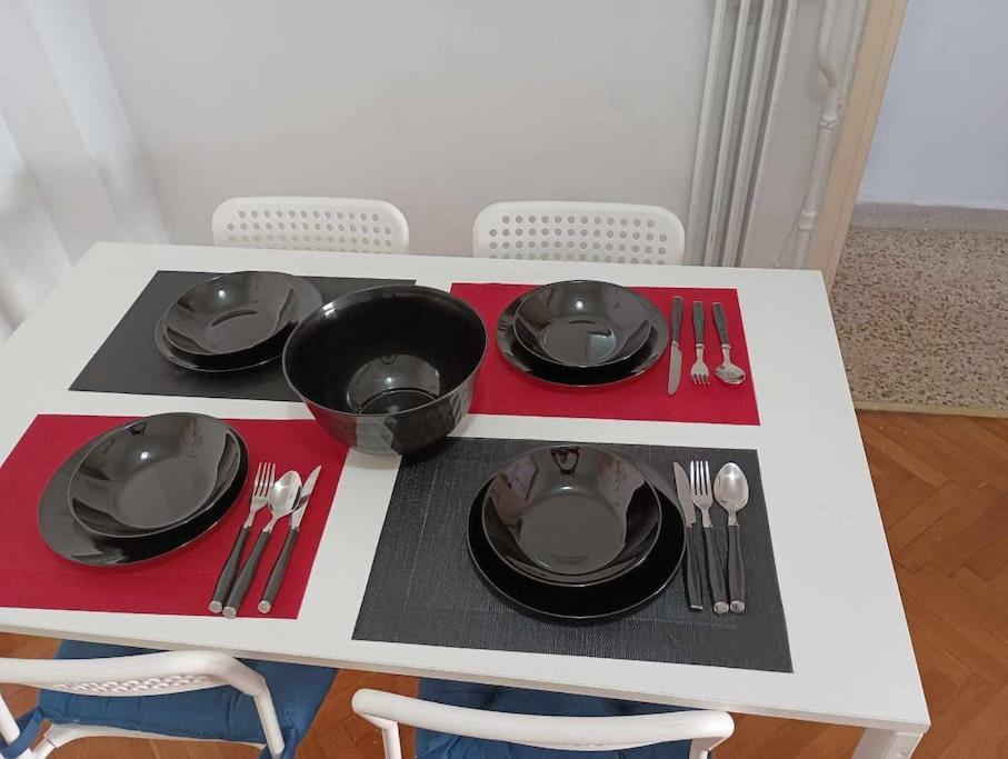 Appartement Marina Zea ピレウス エクステリア 写真