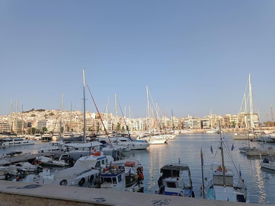Appartement Marina Zea ピレウス エクステリア 写真